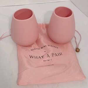 Odeme Soft Pink Drawstring Bag with 2 wine glasses NWT